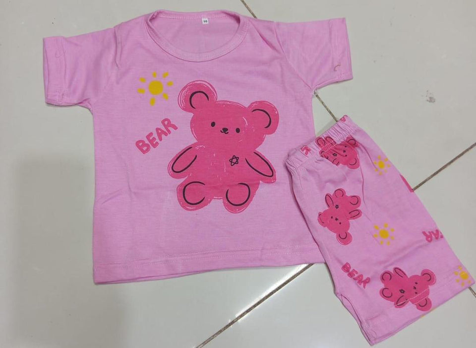 Product Name: Charming Girl's Cotton Jersey Printed Shirt And Shorts Set - 2 Pcs
